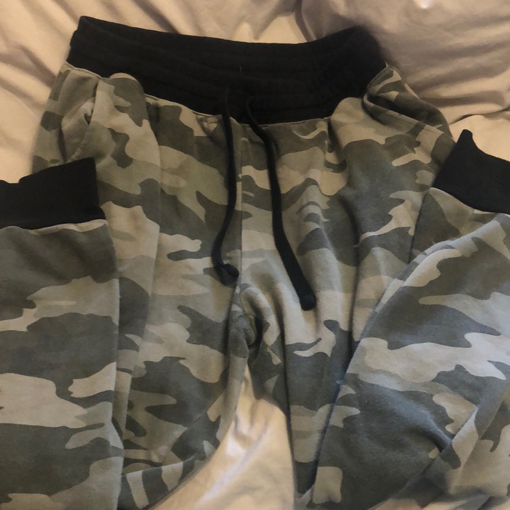 Camo sweatpants